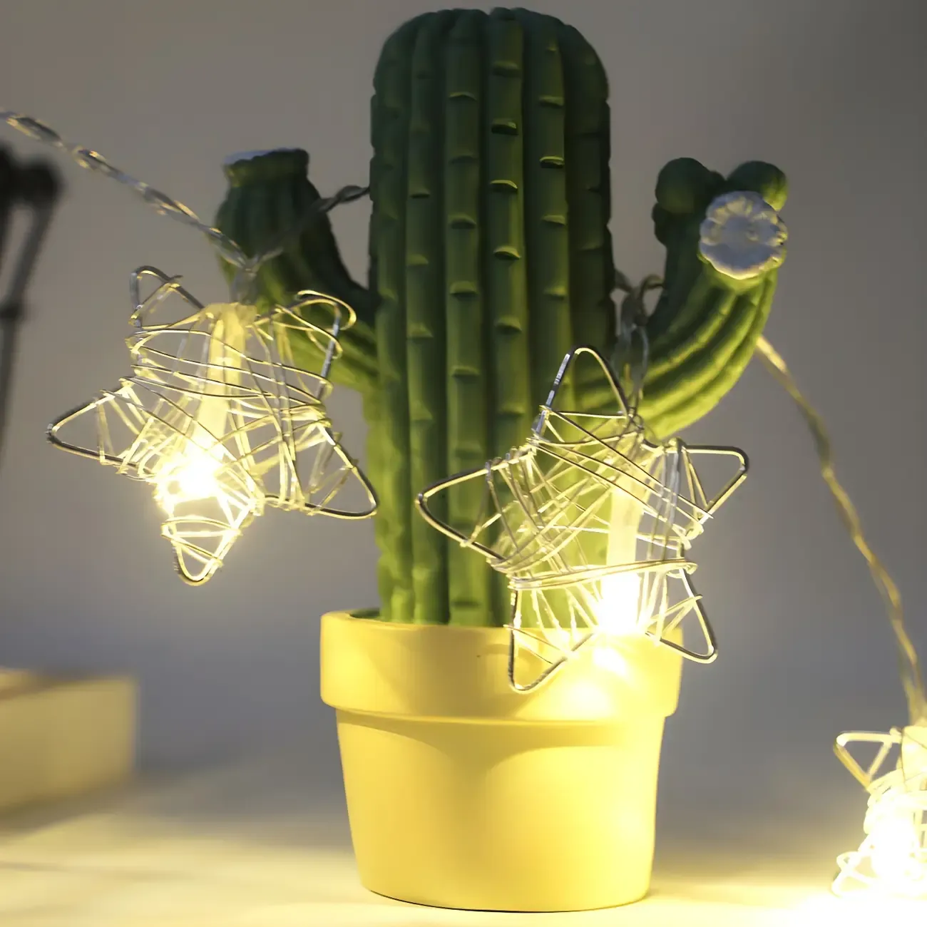 Silver Metal Wire Starry String Light Image - 4