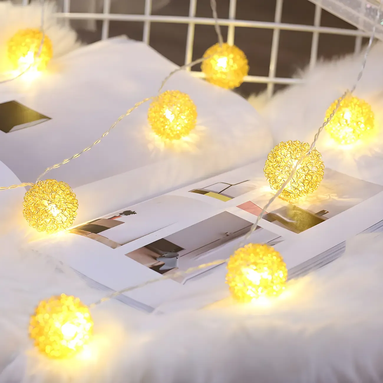 Cozy Spherical LED Warm White String Light Image - 5