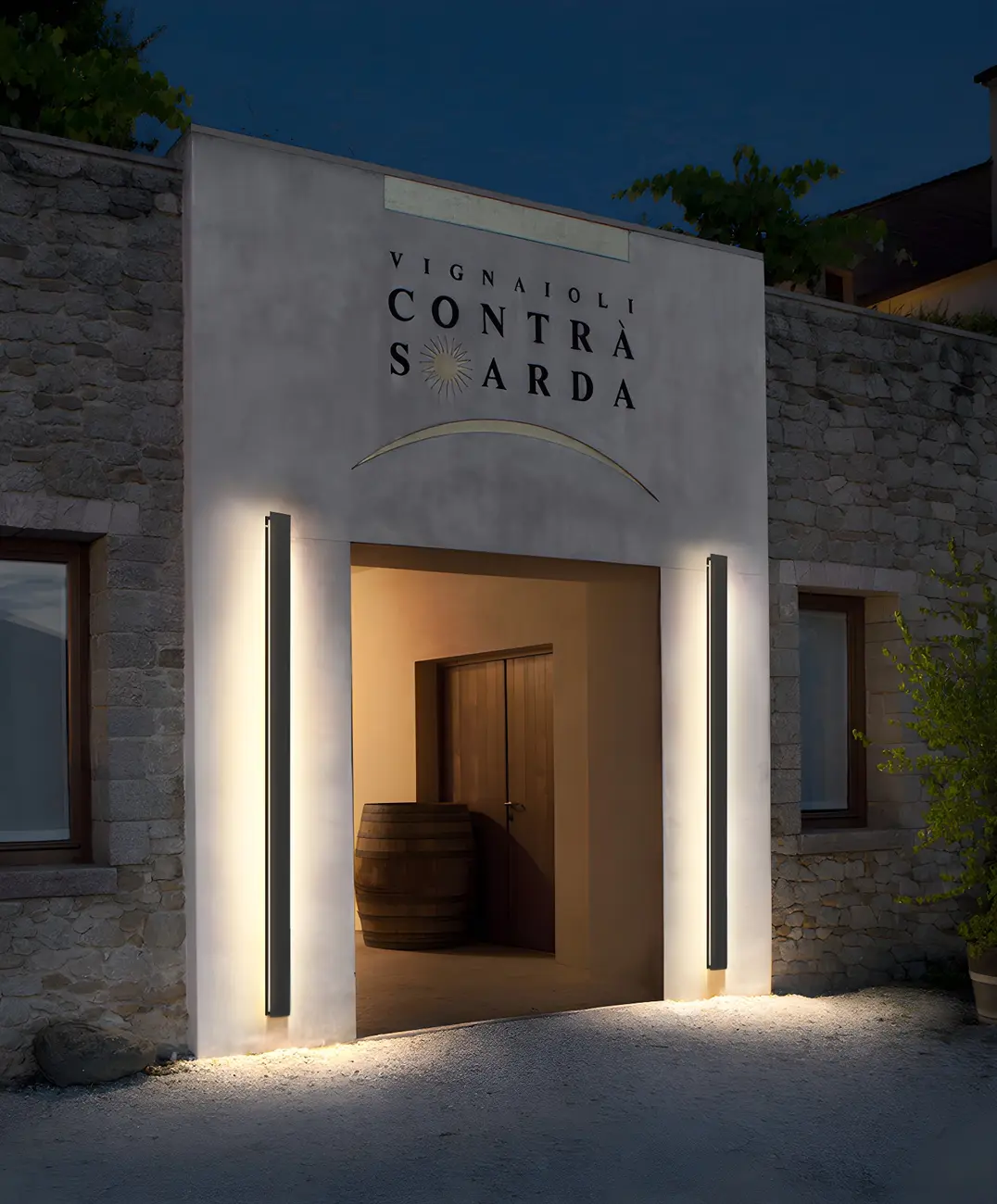 Modern Metal Black Linear Outdoor LED Wall Light Fixture Image - 13 | homeyfad