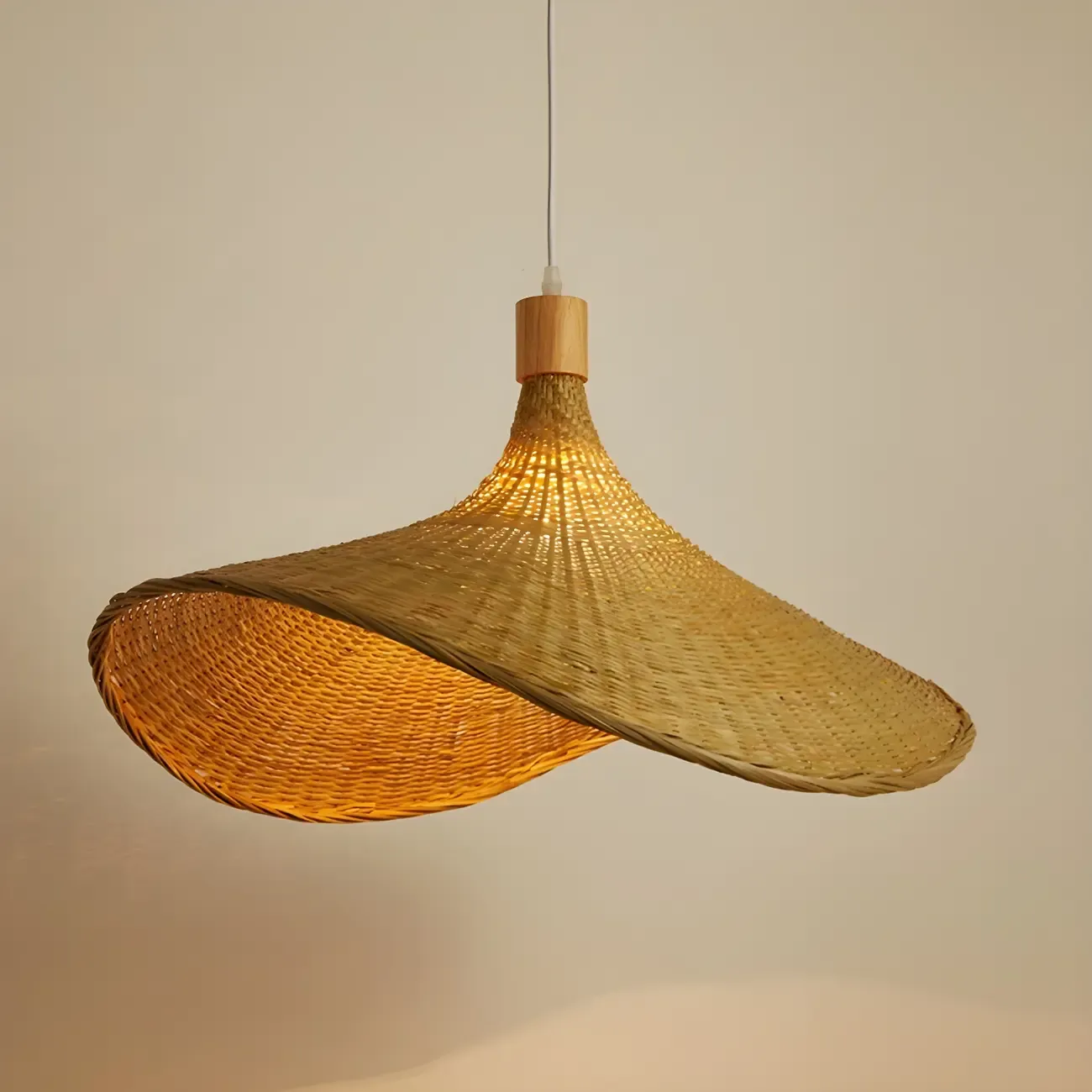 Oriental Beige Hat Shape Bamboo Hanging Pendant Light Image - 2