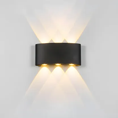 Modern Black Aluminium LED Wall Light for Outdoor Use Image - 7