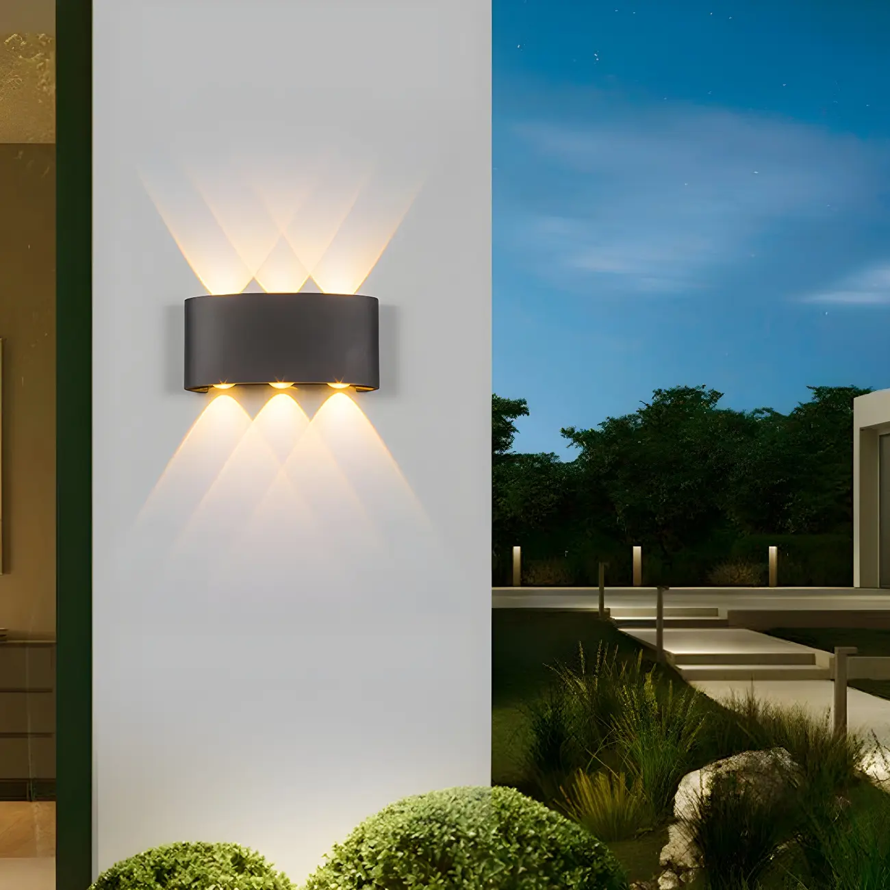 Modern Black Aluminium LED Wall Light for Outdoor Use Image - 3 | homeyfad