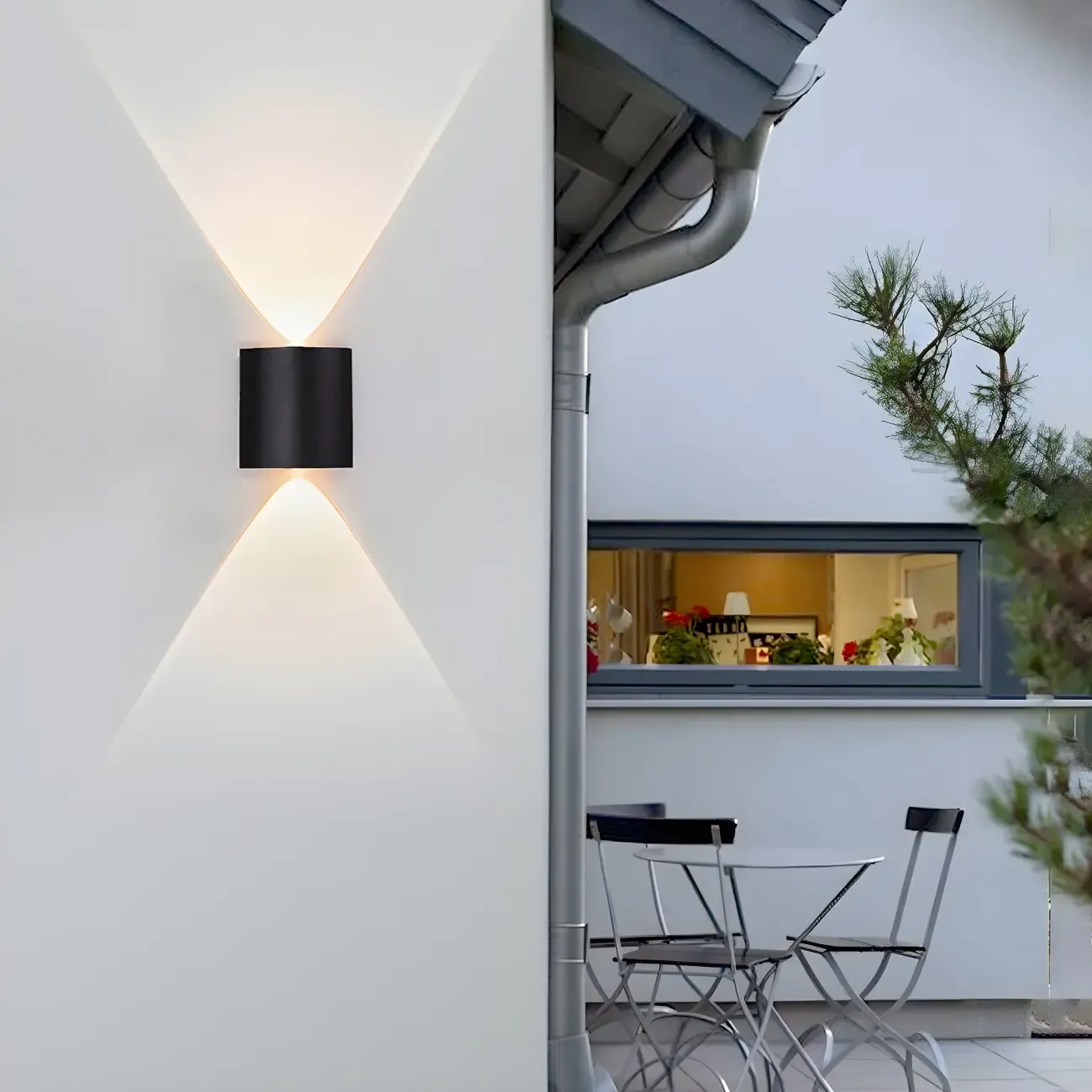 Modern Black Aluminium LED Wall Light for Outdoor Use Image - 18