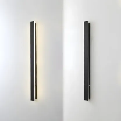 Modern Metal Black Linear LED Outdoor Wall Light
