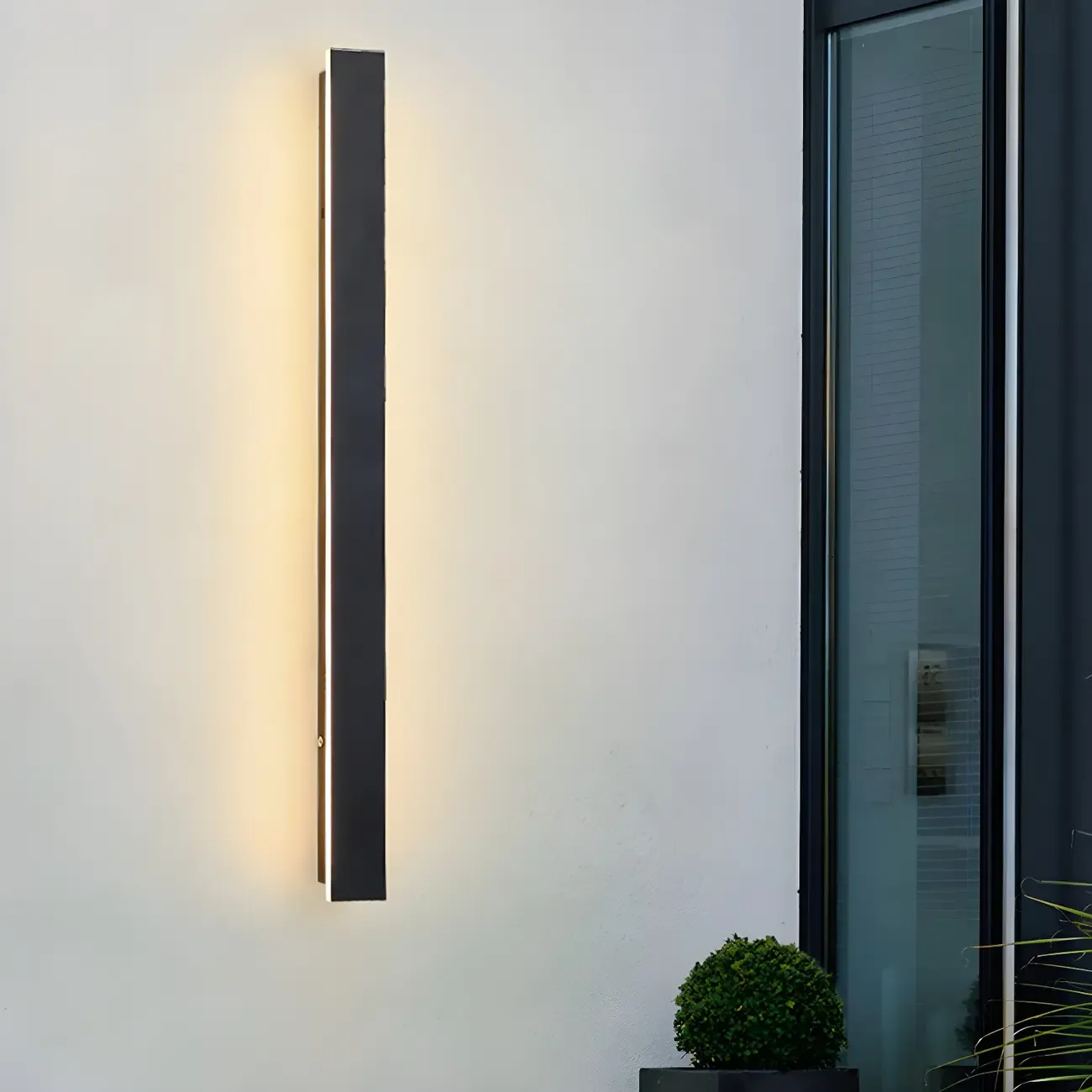 Modern Metal Black Linear LED Outdoor Wall Light