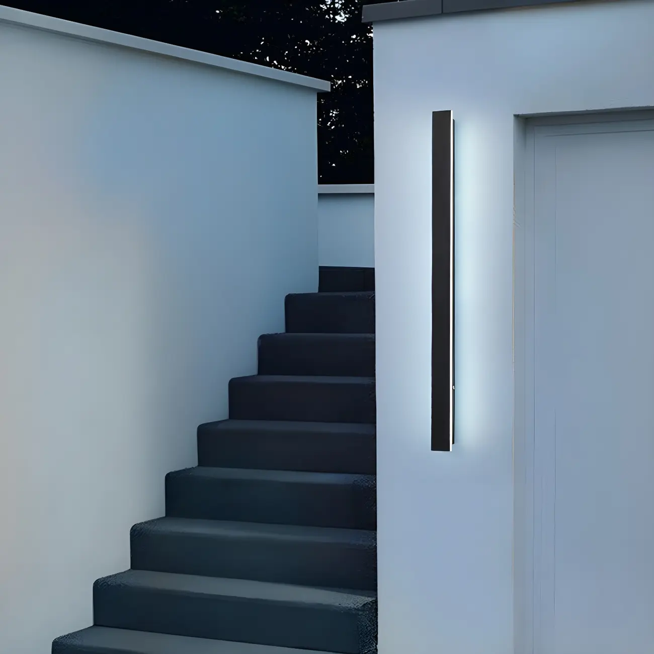 Modern Metal Black Linear LED Outdoor Wall Light | homeyfad