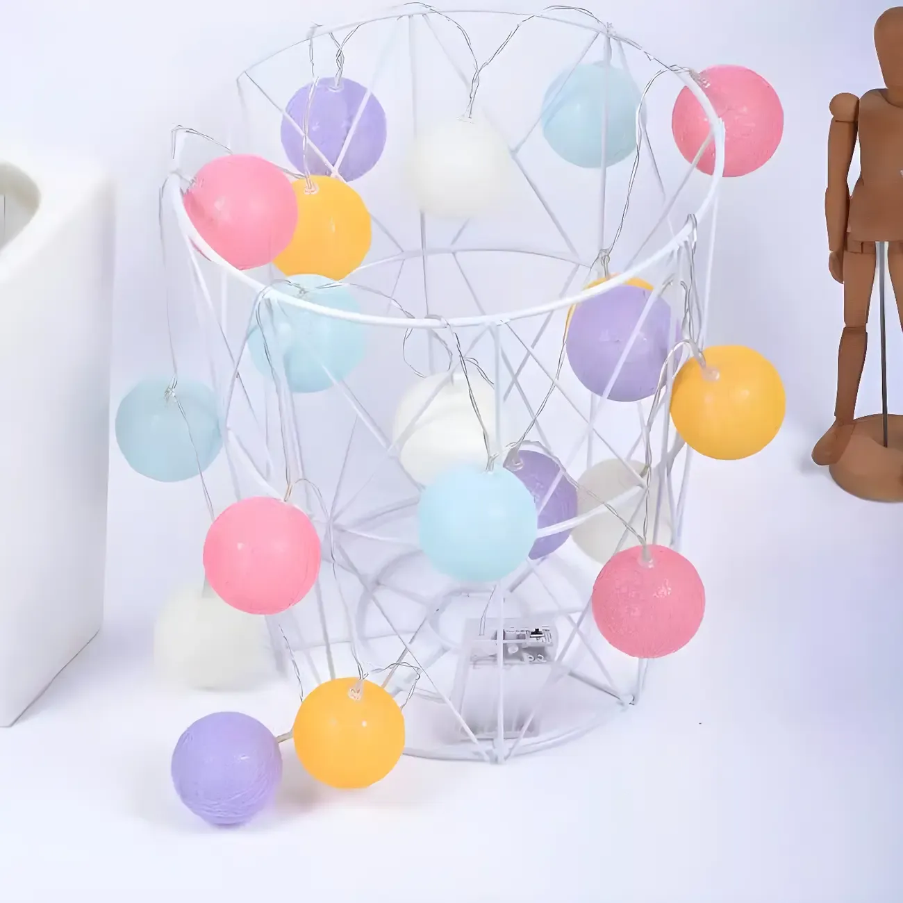 Colorful Rope Wrapped Ball LED Festive String Light Image - 4