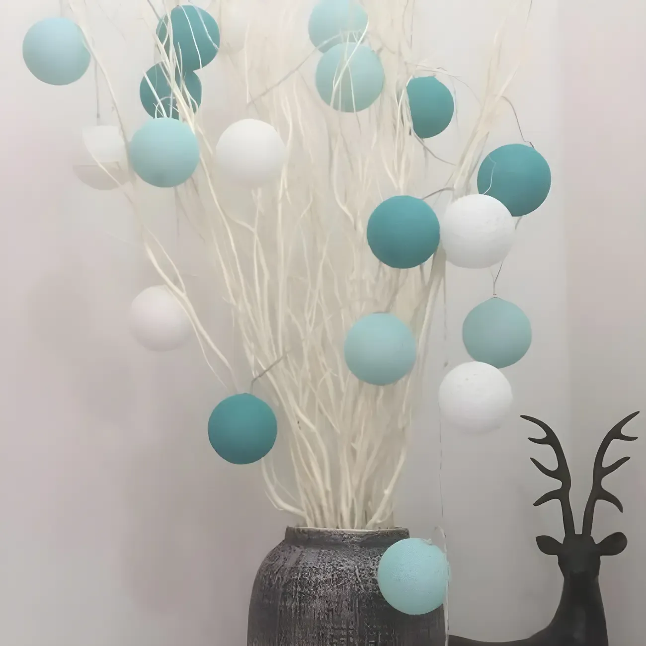 Colorful Rope Wrapped Ball LED Festive String Light Image - 8