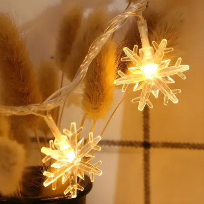 Battery Snowflake LED Warm White String Light Image - 8