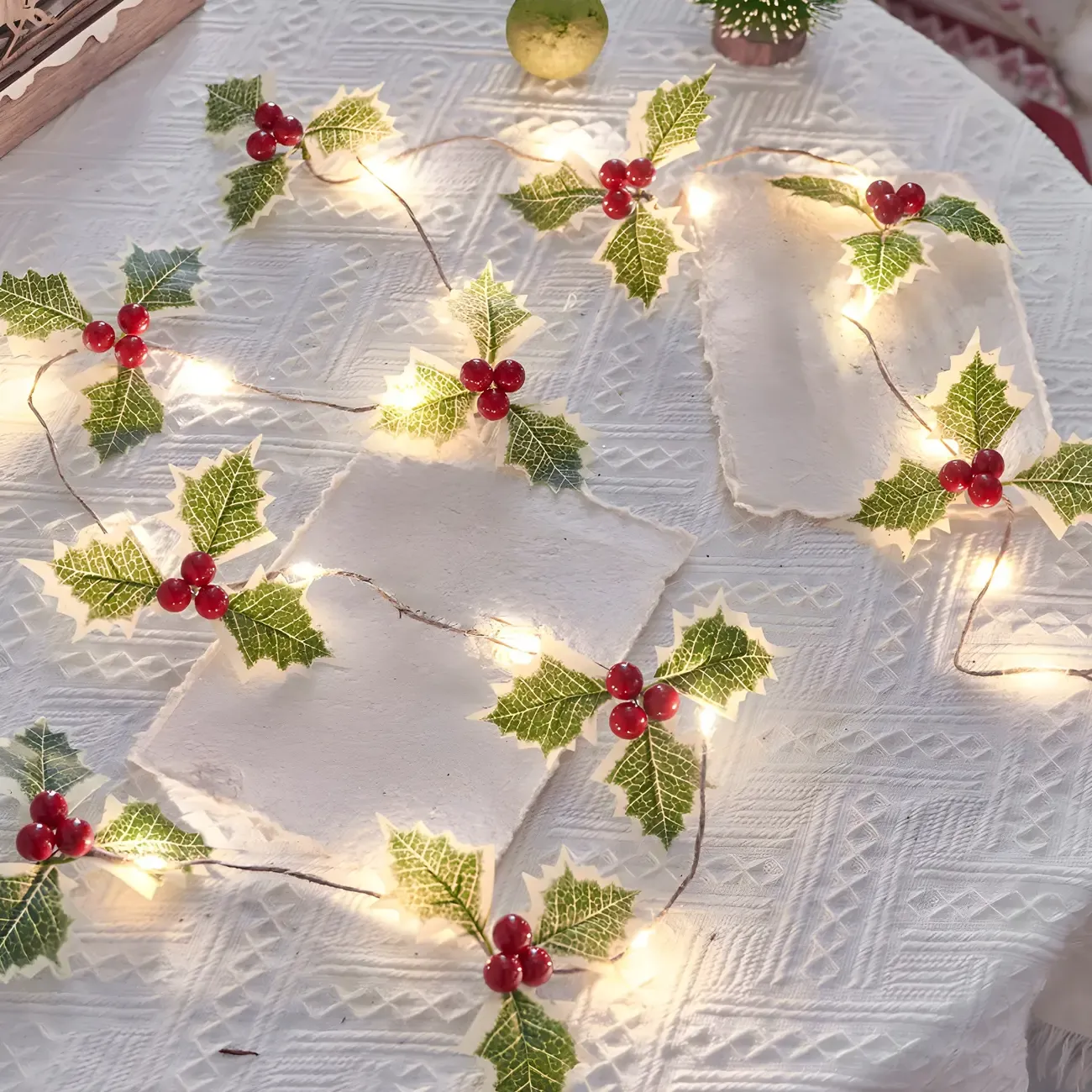 Festive Garland 20-Light LED String Light Image - 12