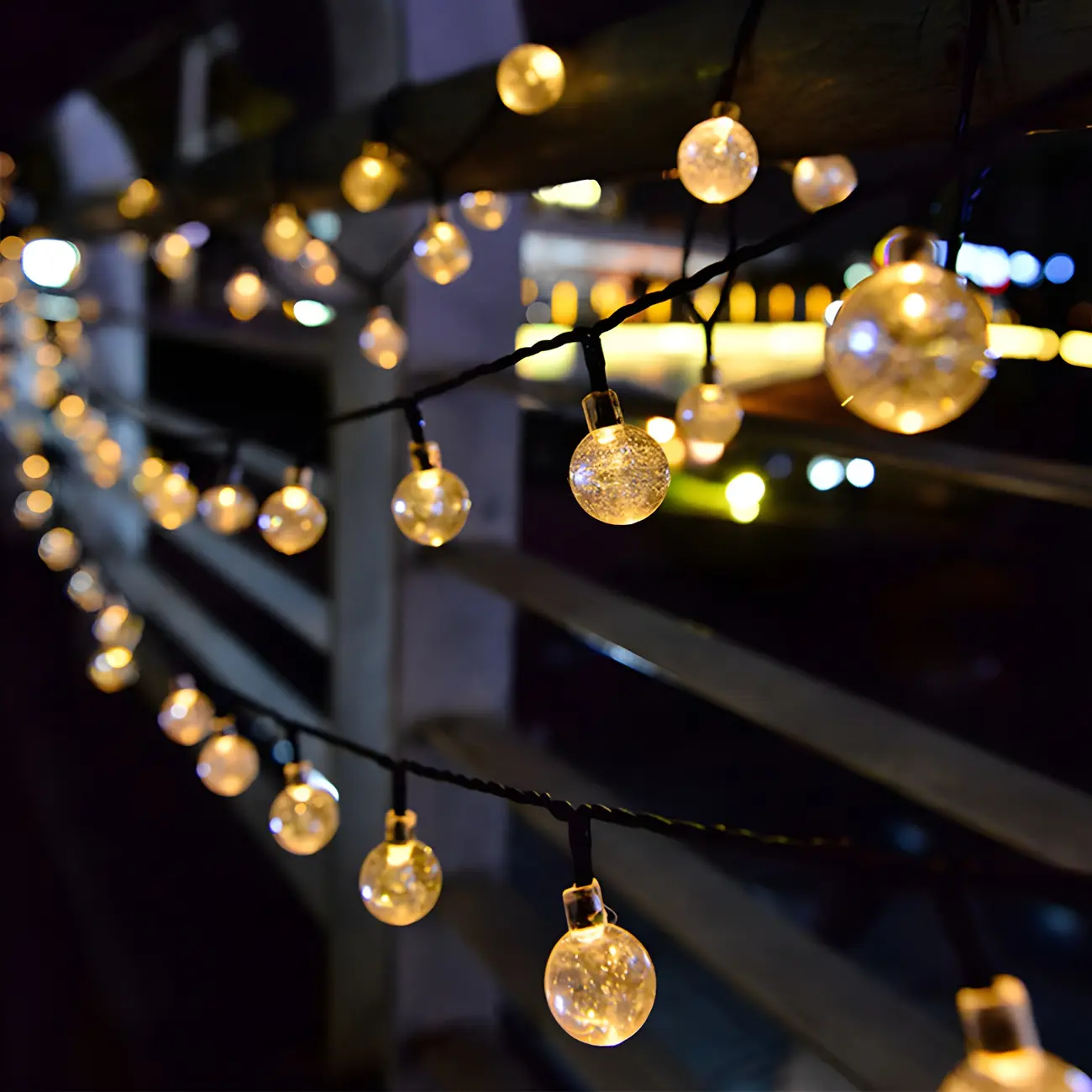 Solar Black Cord Globe Bulb Waterproof String Light Image - 2 | homeyfad