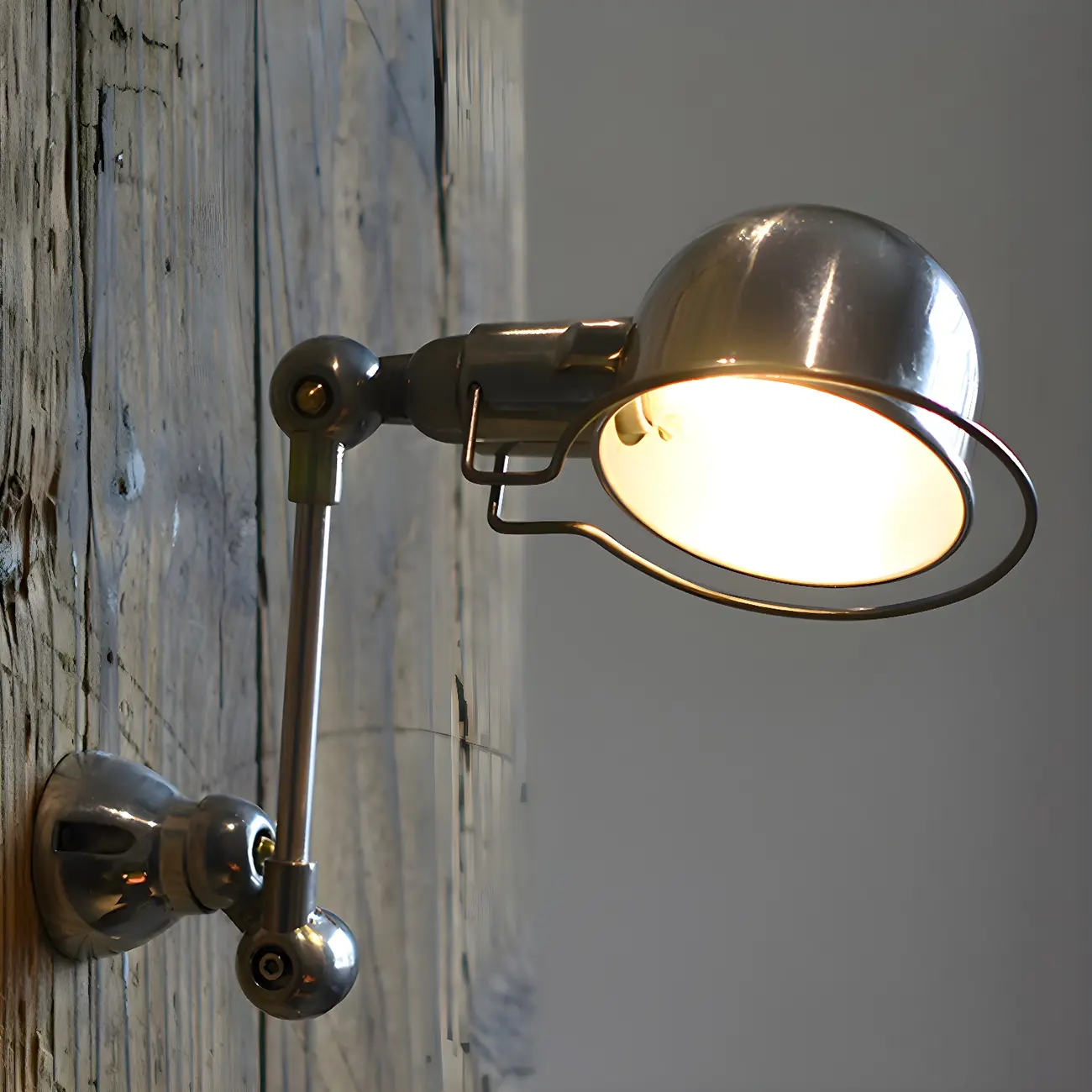 Industrial Metal Silver Glossy Mini Swing Arm Wall Light Image - 1 | homeyfad