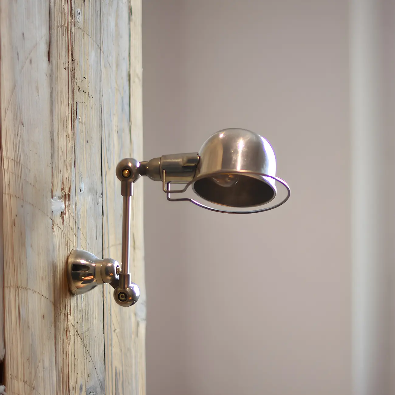 Industrial Metal Silver Glossy Mini Swing Arm Wall Light Image - 3 | homeyfad