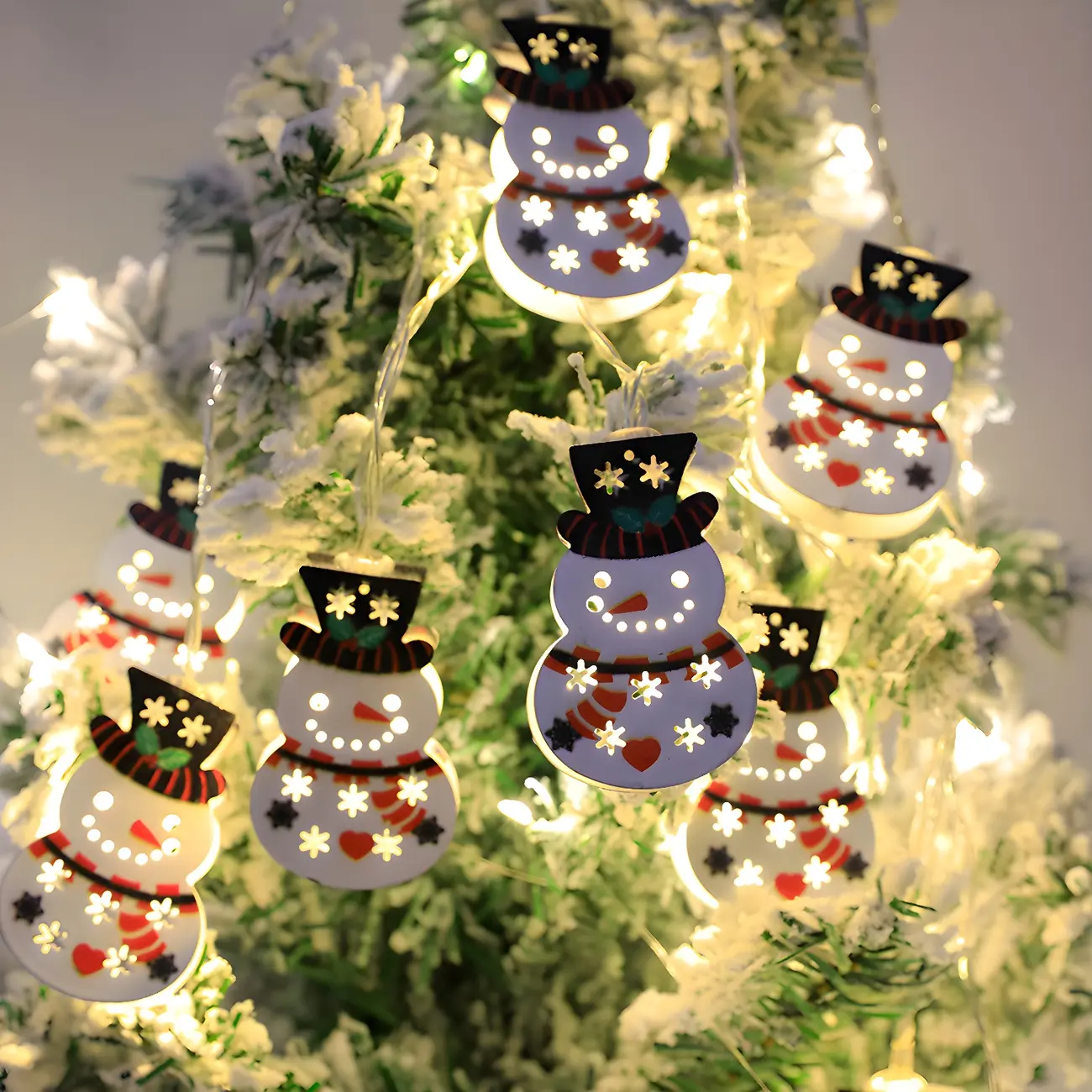 Festive Metal Decorative Christmas-Theme String Light Image - 1 | homeyfad