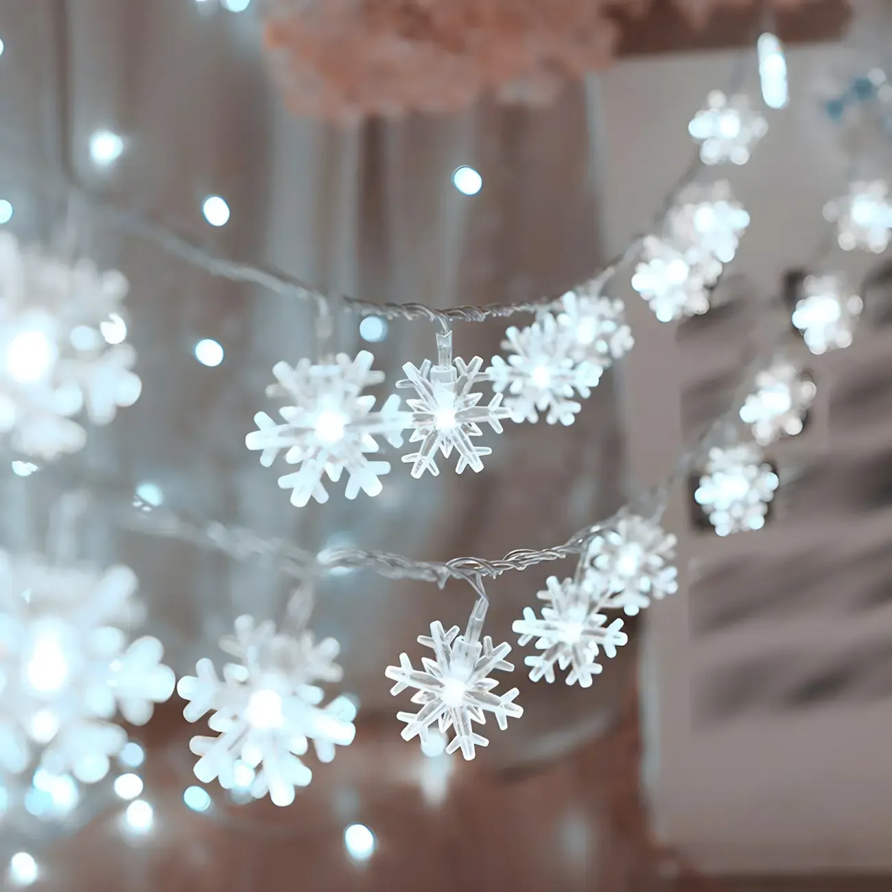 Decorative Snowflake Battery LED String Light Image - 8
