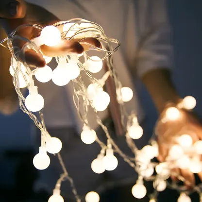 Star and Globe LED Warm Light String Light Image - 10