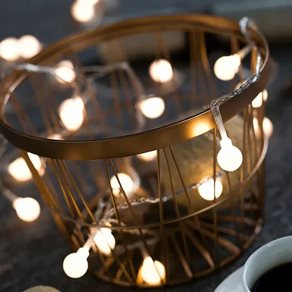Star and Globe LED Warm Light String Light Image - 6