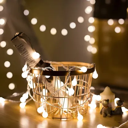 Star and Globe LED Warm Light String Light Image - 8
