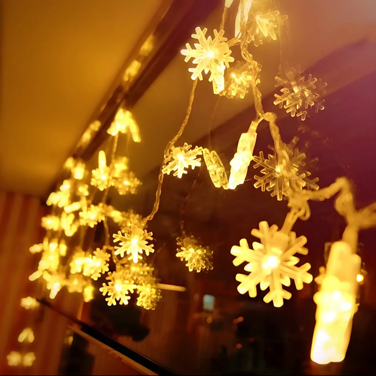 Snowflake Color-Changing LED Colorful String Light Image - 9