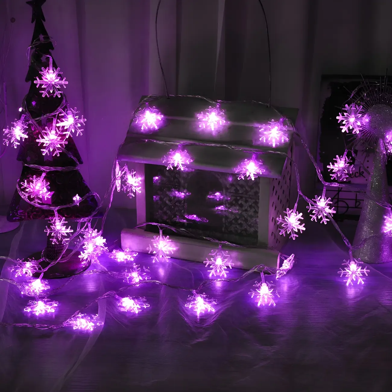 Snowflake Color-Changing LED Colorful String Light Image - 15