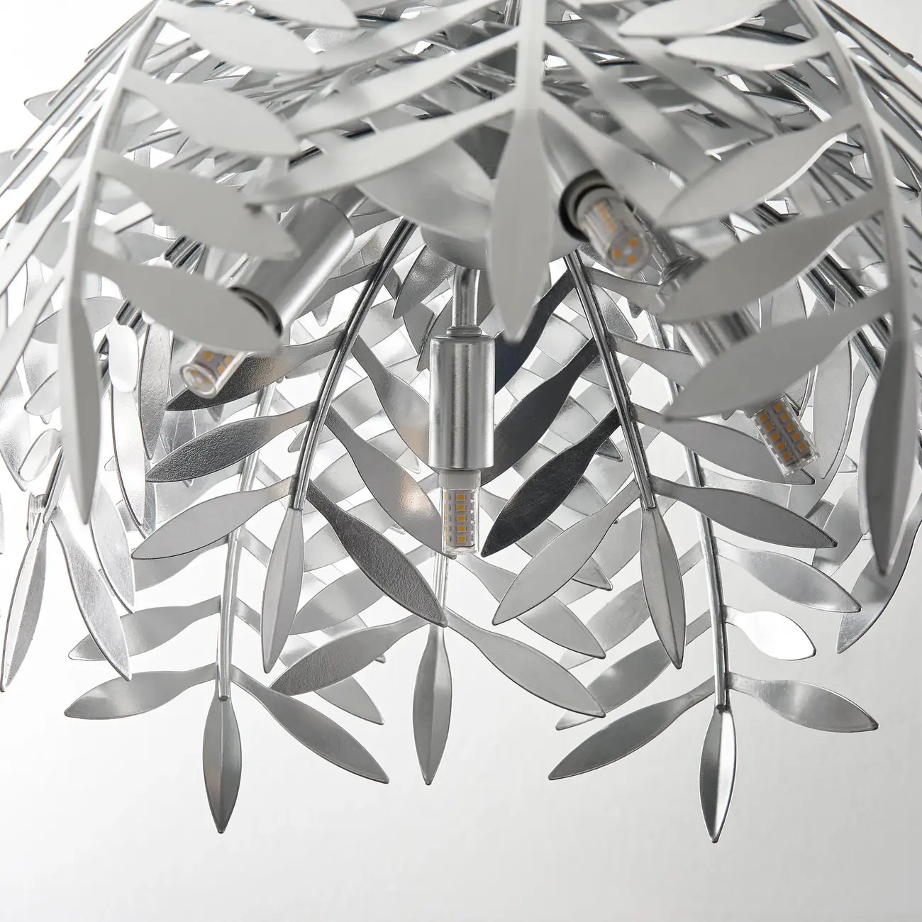 Modern Metal Silver Leaf Shape Pendant Light Image - 5 | homeyfad