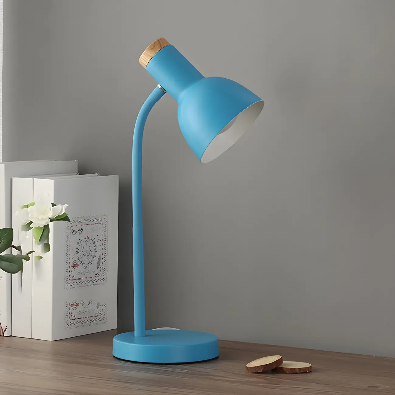 Bell Shape Metal Kids Lamp Adjustable Height for Study Room