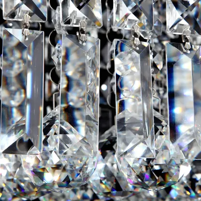 Modish Crystal Rectangle Pendant Chandelier Image - 11