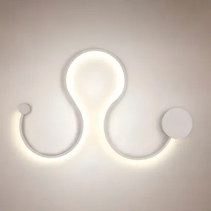 Unique Black Linear Flowing LED Wall Sconce for Living Room