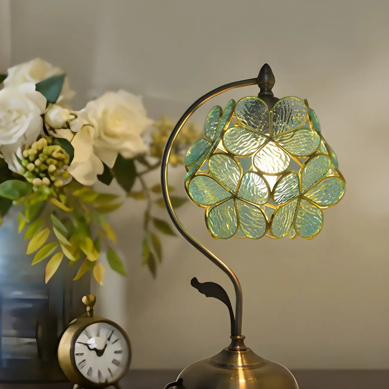 Vintage Stained Glass Flower Petal Table Lamp  Image - 17