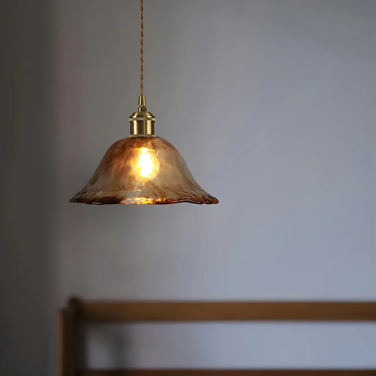 Adjustable Amber Glass Geometric Kitchen Pendant Lighting Image - 3 | homeyfad