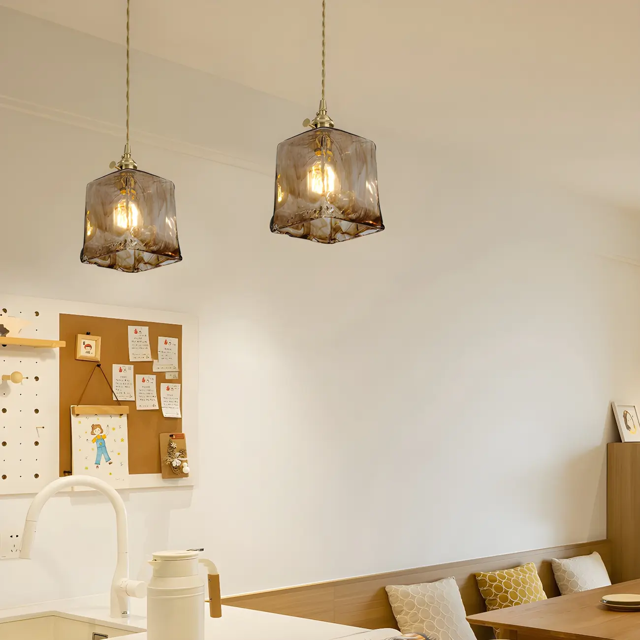 Adjustable Amber Glass Geometric Kitchen Pendant Lighting Image - 4 | homeyfad