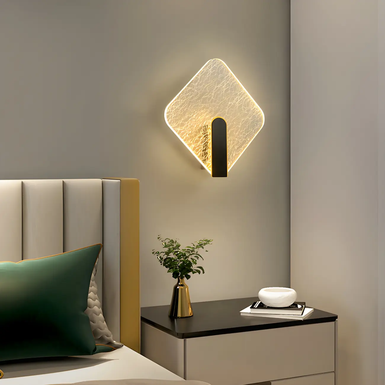 Modern Geometric LED Wall Light Acrylic Luxury Sconce Image - 6 | homeyfad