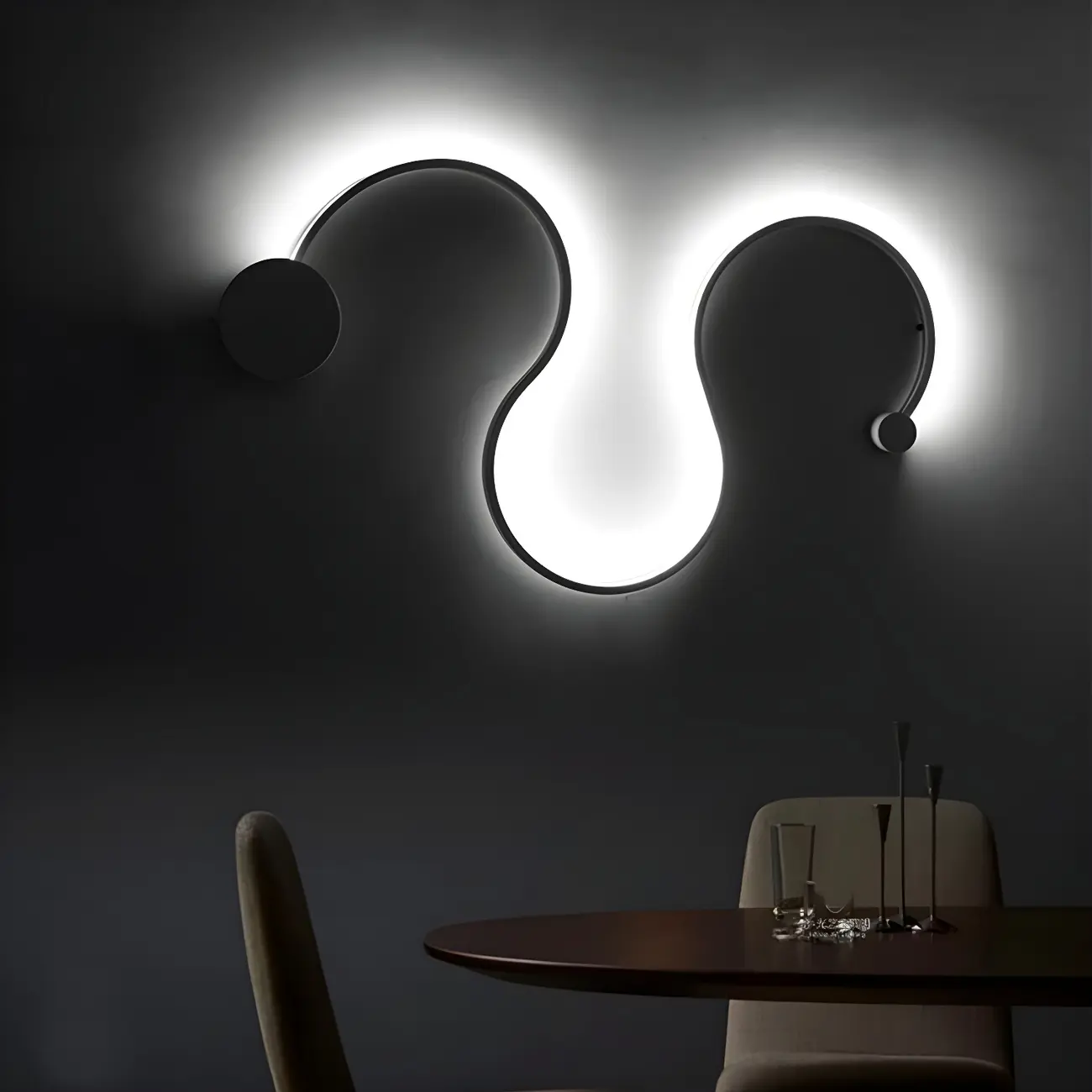 Modern Linear Abstract LED Wall Sconce for Residential Use | homeyfad