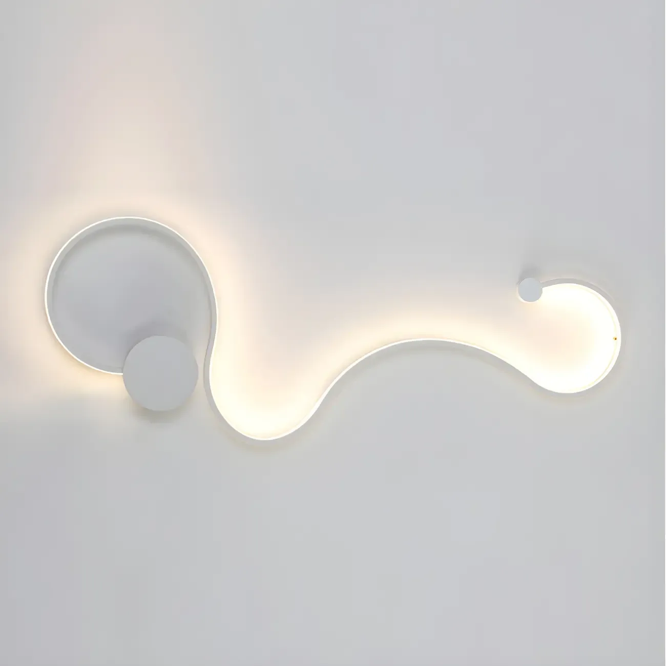 Modern Linear Abstract LED Wall Sconce for Residential Use
