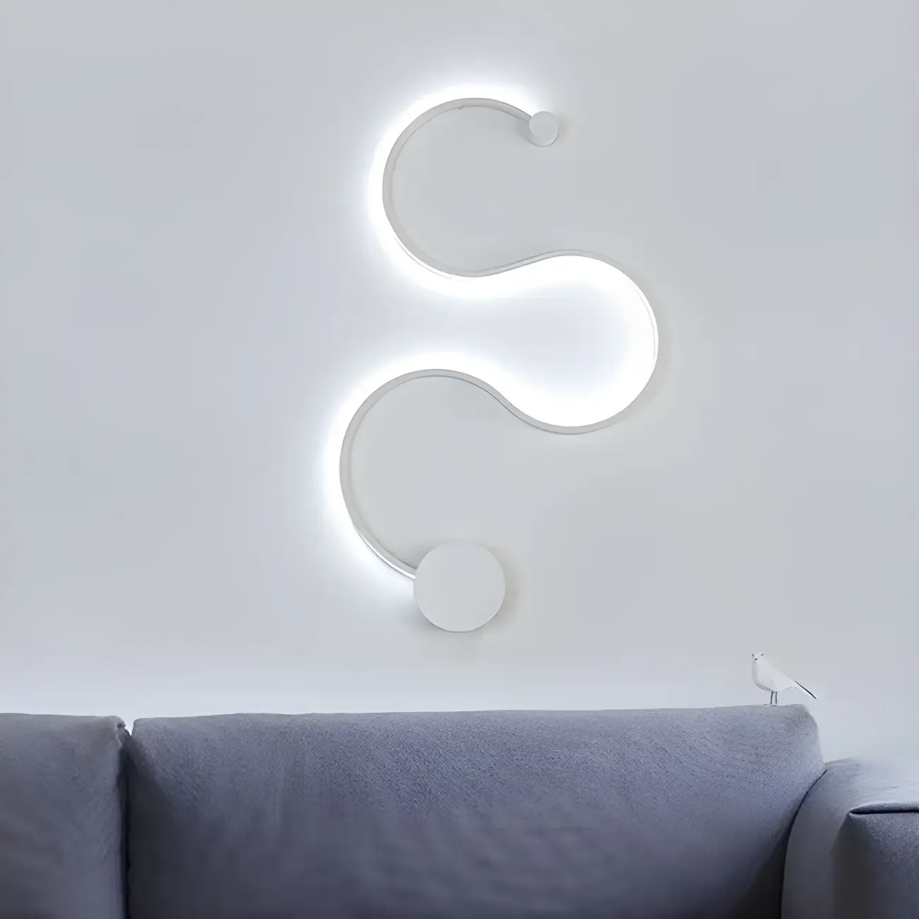 Modern Linear Abstract LED Wall Sconce for Residential Use