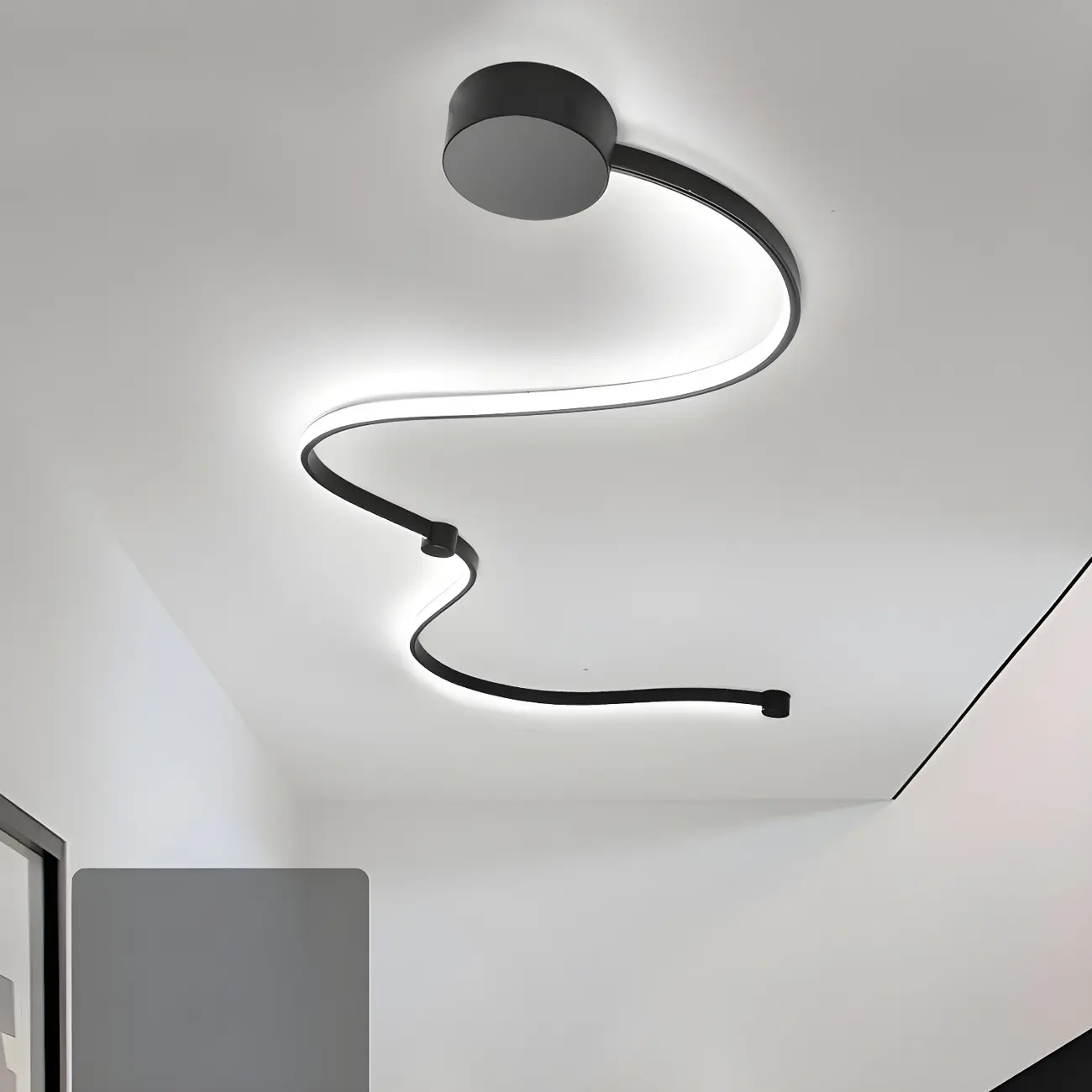 Modern Linear Abstract LED Wall Sconce for Residential Use | homeyfad