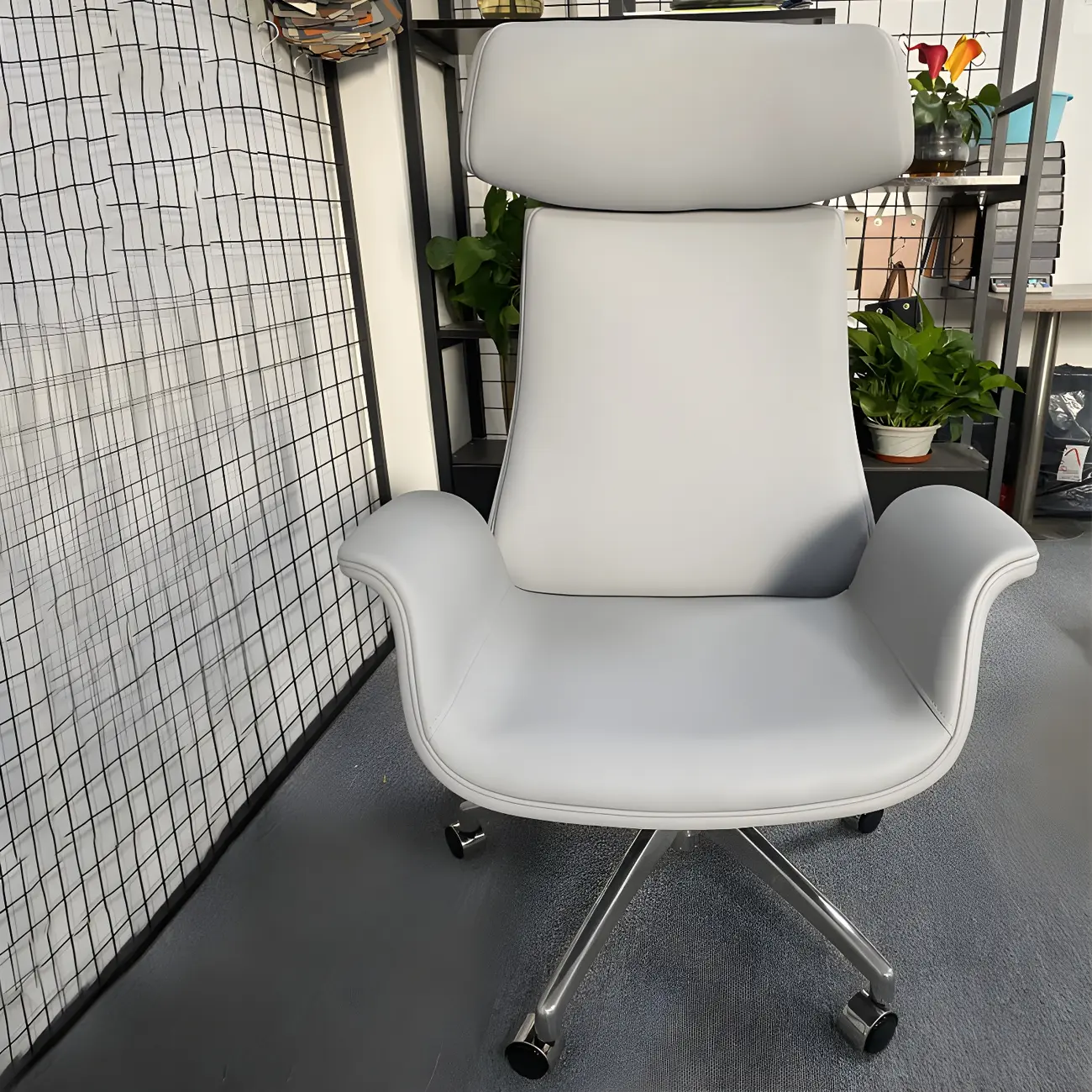 Ergonomic Adjustable Swivel Office Chair With Headrest Image - 6 | homeyfad