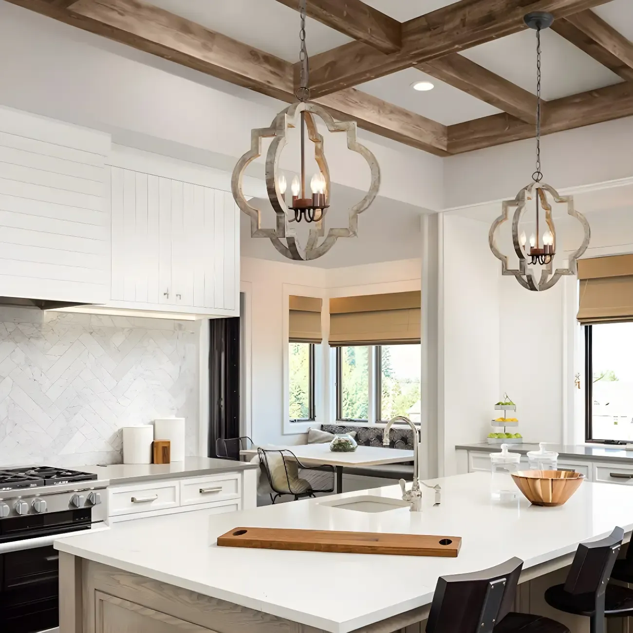 Antique Wood Quatrefoil Rustic Metal Chandelier Image - 4