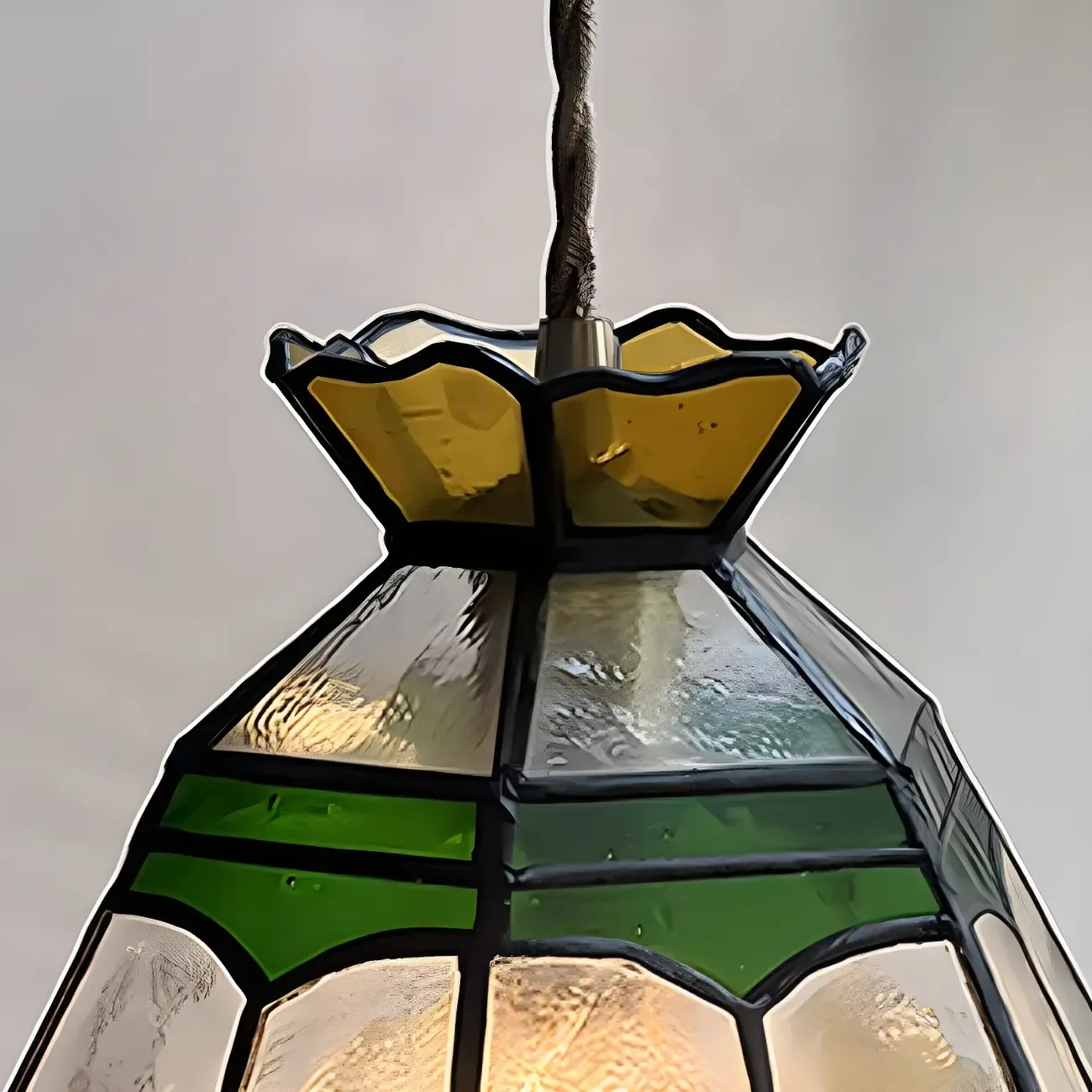 Floral Stained Glass Brass Pendant Light Adjustable Height Image - 7