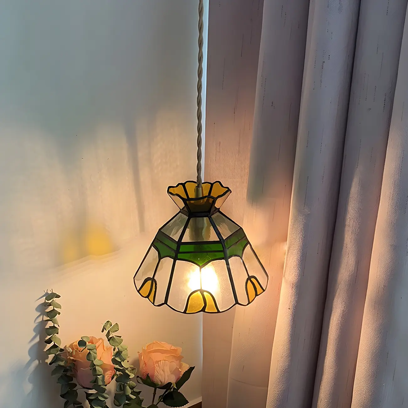 Floral Stained Glass Brass Pendant Light Adjustable Height Image - 8 | homeyfad