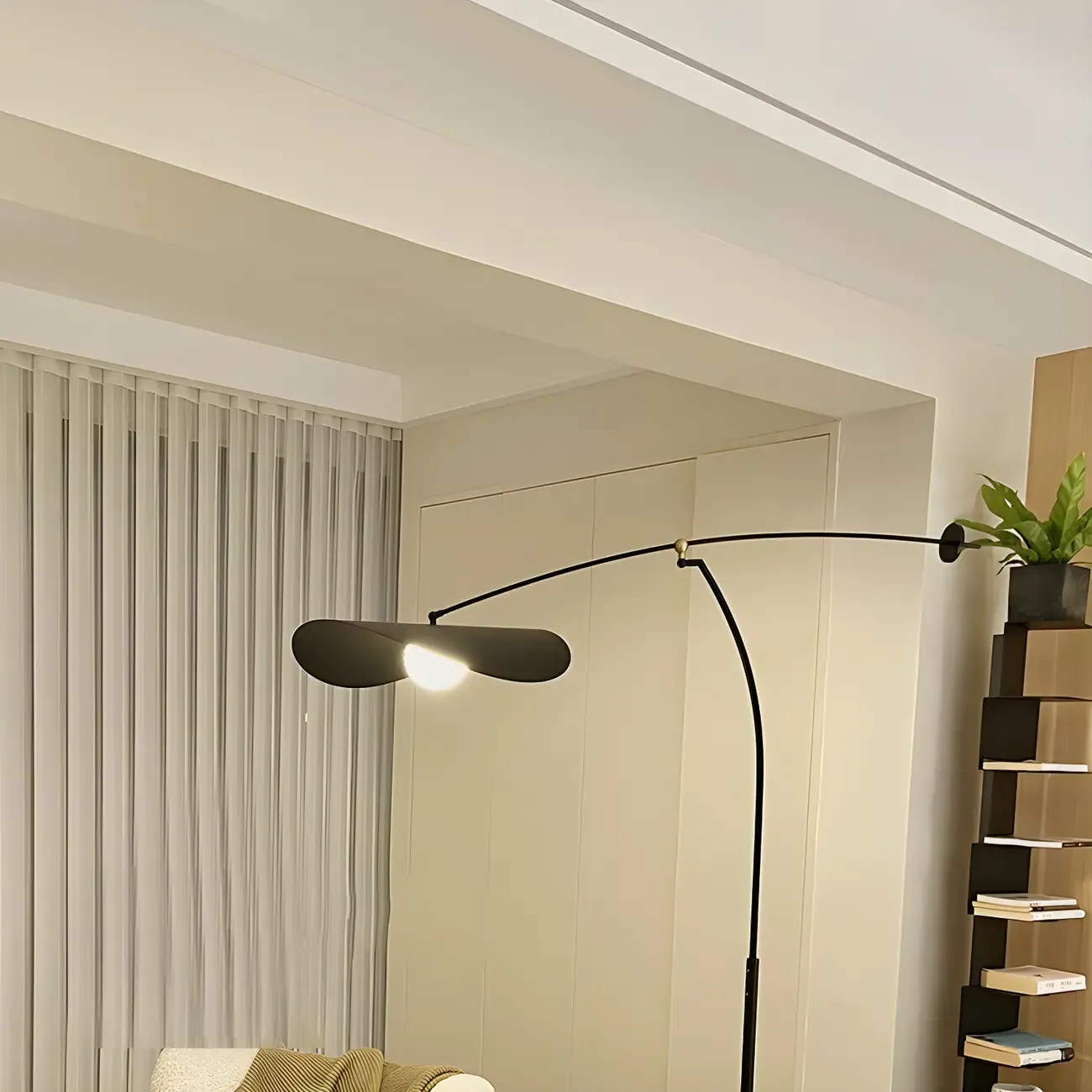 Modern Iron Arc Floor Lamp with Hat Shape Shade Image - 15