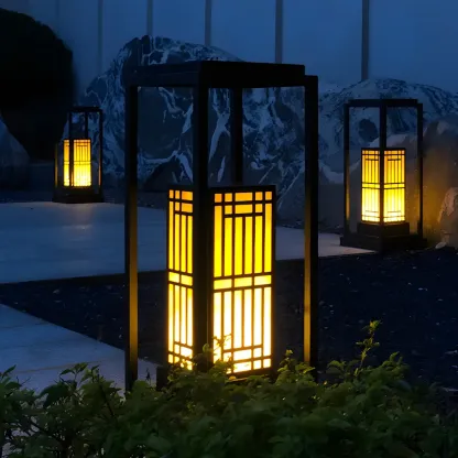 Oriental Retro Solar Rectangle Vertical Post Cap Light Image - 2