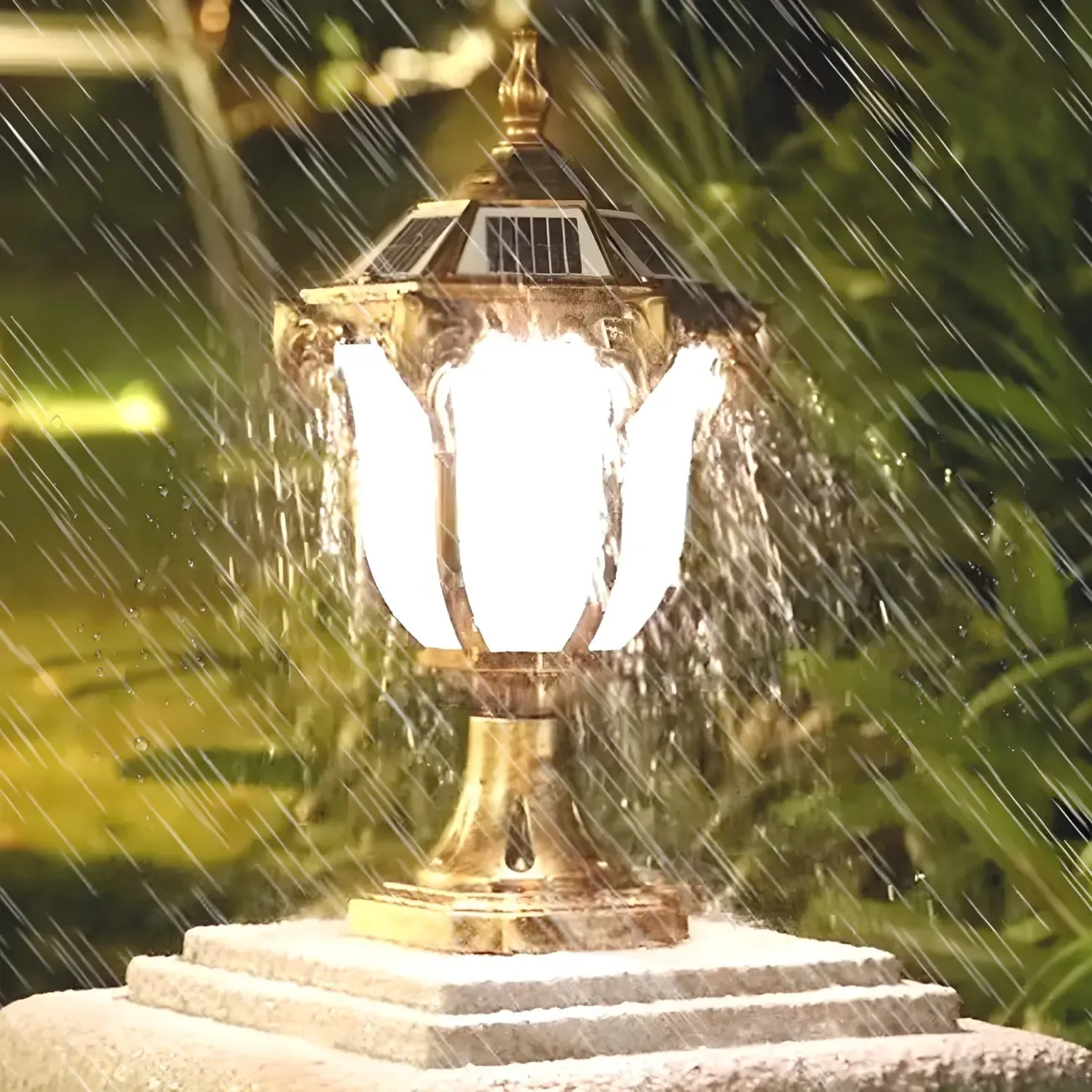 Vintage Elegant Metal Solar Post Cap Light Image - 5