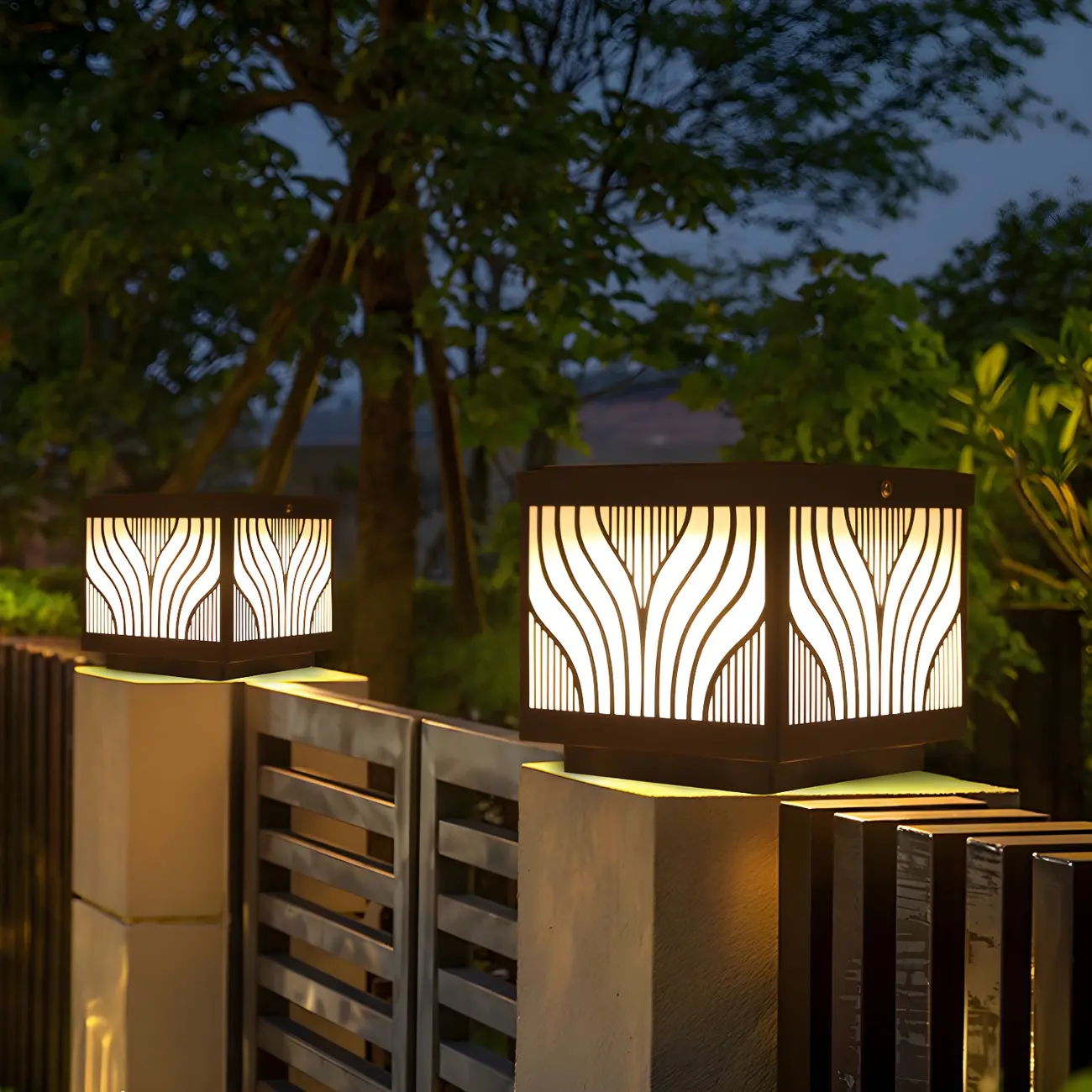 Exquisite Pattern Solar Geometric Post Cap Light Image - 3 | homeyfad