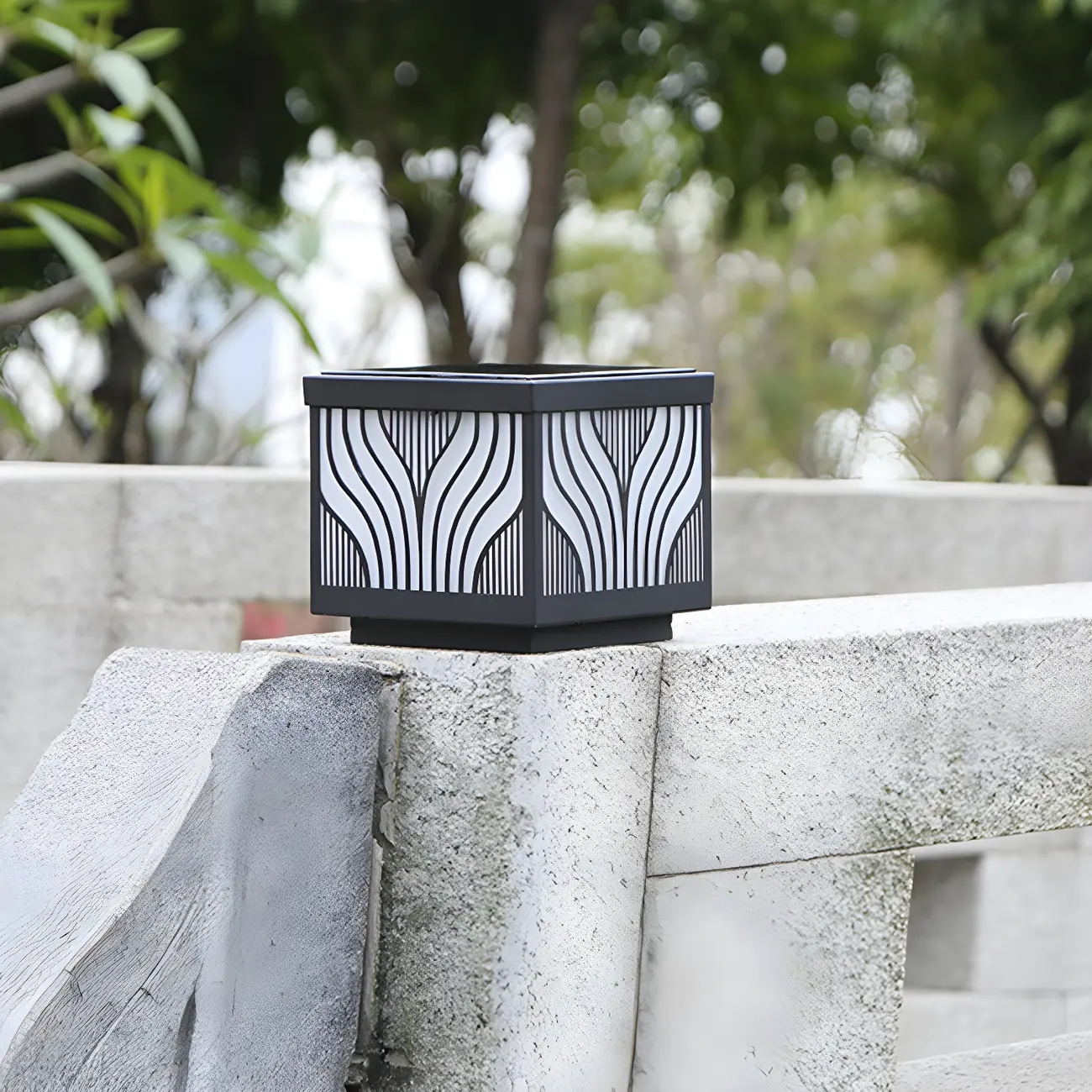 Exquisite Pattern Solar Geometric Post Cap Light Image - 8 | homeyfad