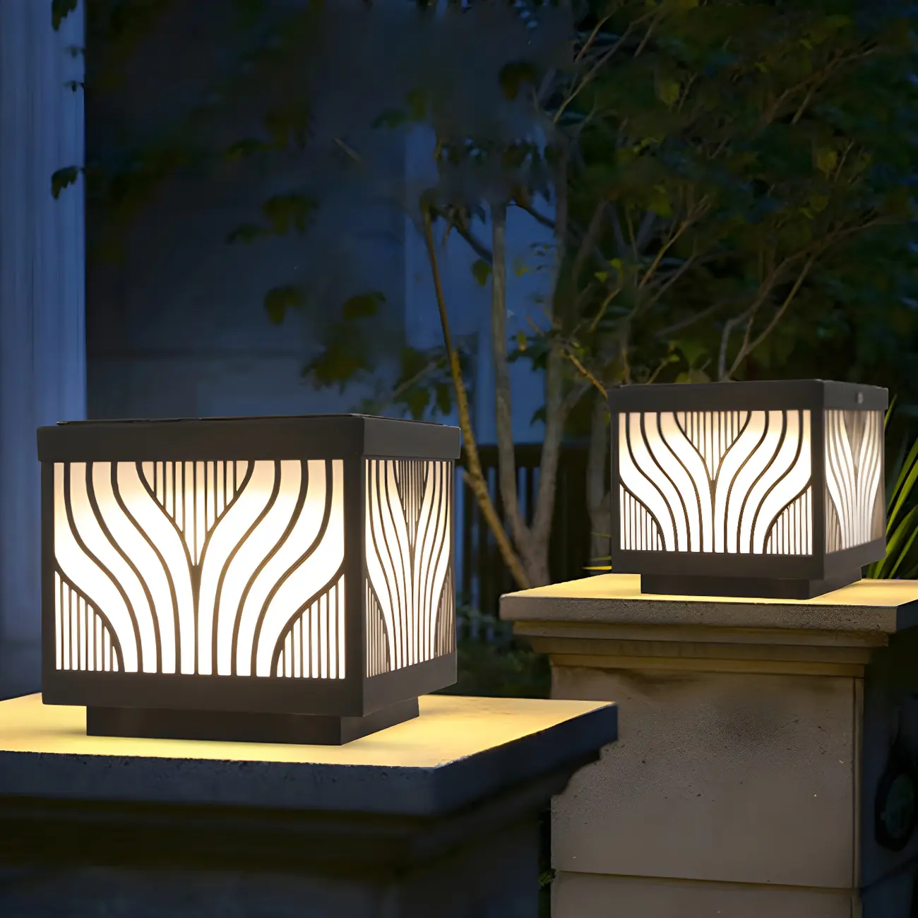 Exquisite Pattern Solar Geometric Post Cap Light Image - 1 | homeyfad