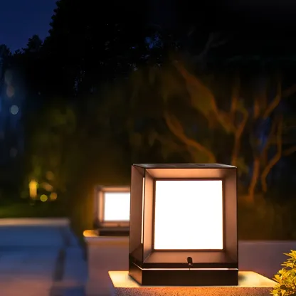 Outdoor Rectangle Black Plastic Solar Post Cap Light LED Lamp Image - 15