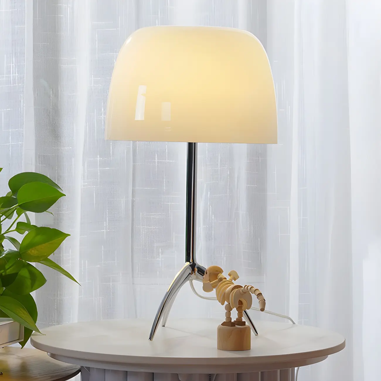 Nordic Modern Tripod Silver and Glass Table Lamp in Metal Base Image - 13 | homeyfad