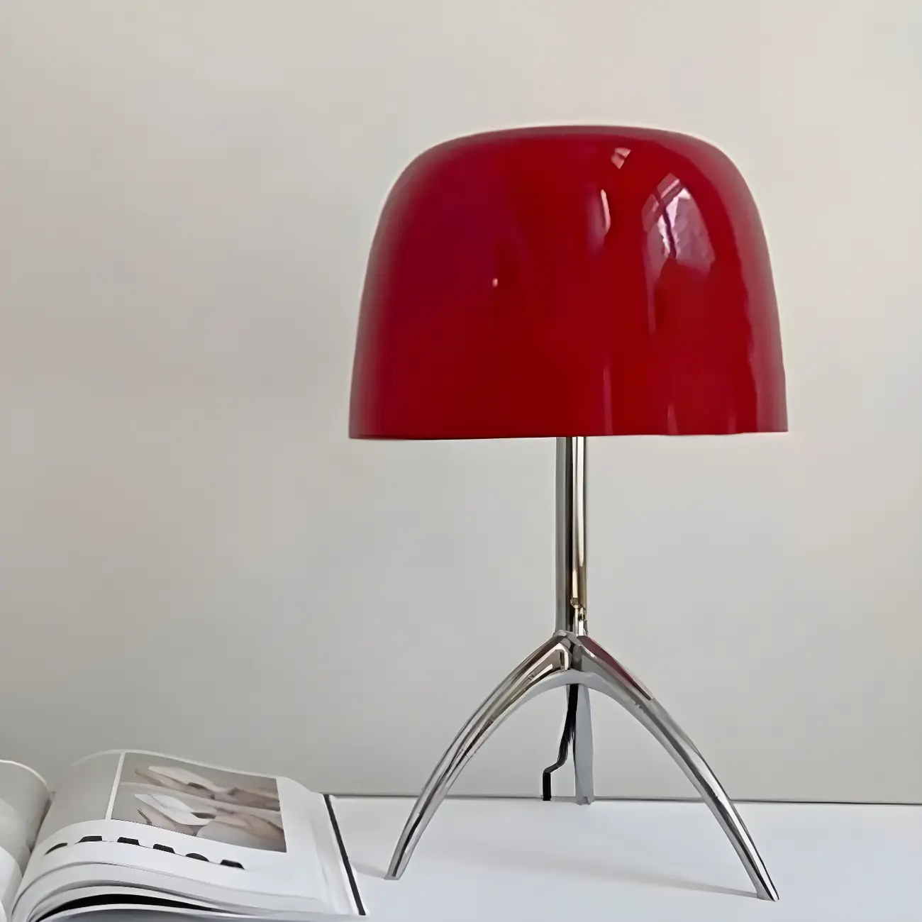 Nordic Modern Tripod Silver and Glass Table Lamp in Metal Base Image - 17 | homeyfad