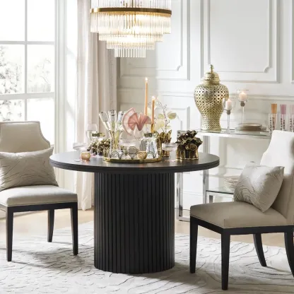 Modern Clear Glass Chandelier with Gold Finish Image - 2